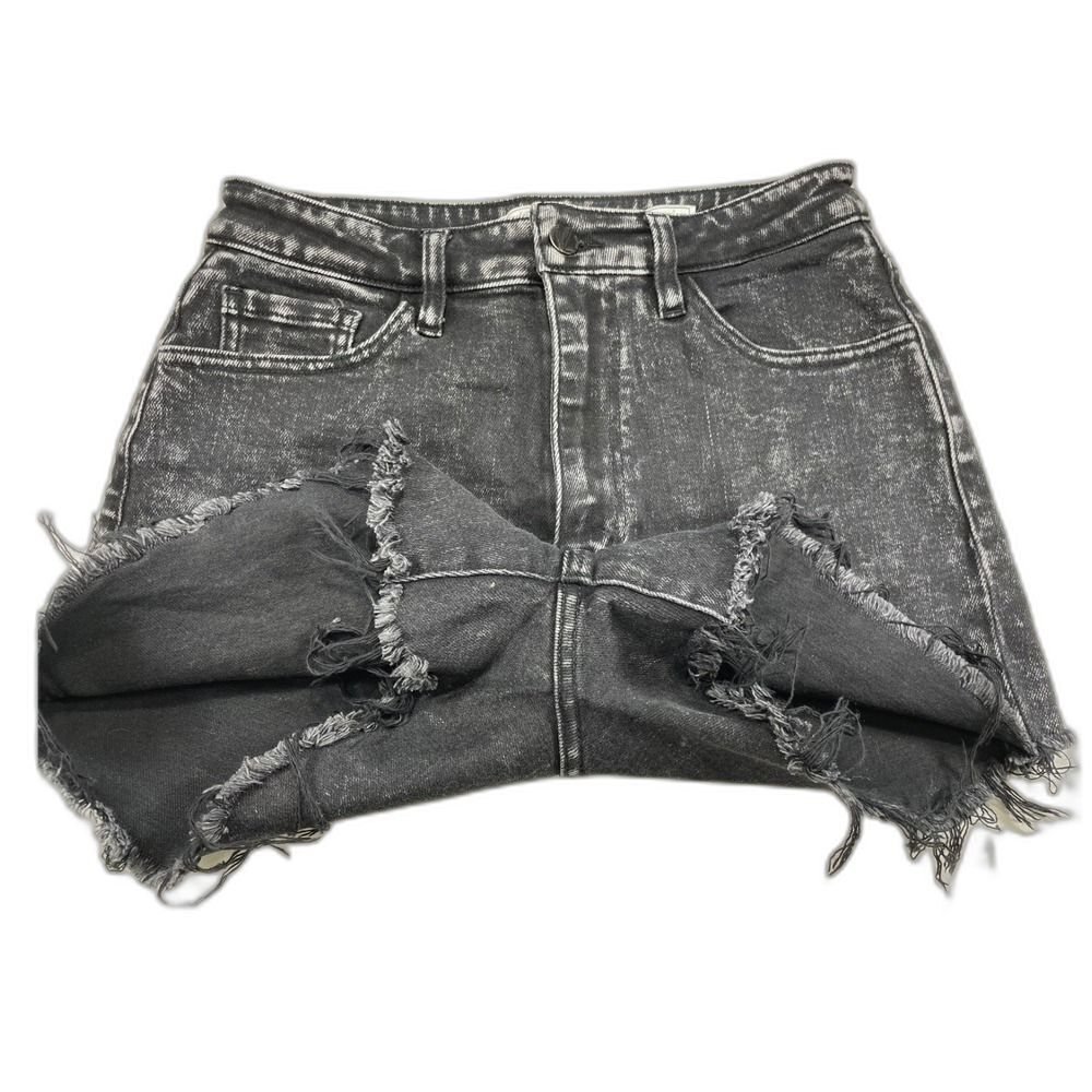 Ultra High Rise stretchy jean Shorts KanCan W/26 Black Acid Wash - Picture 7 of 7